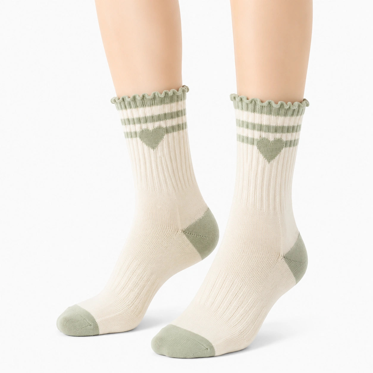 Chaussettes mi-mollet 43-46 en maille écru vert sauge à cœur style rétro
